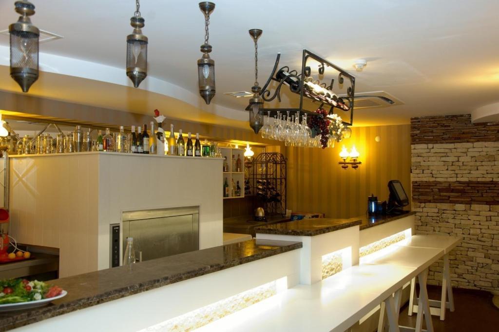 Trilyali Butik Hotel Tirilye Ngoại thất bức ảnh
